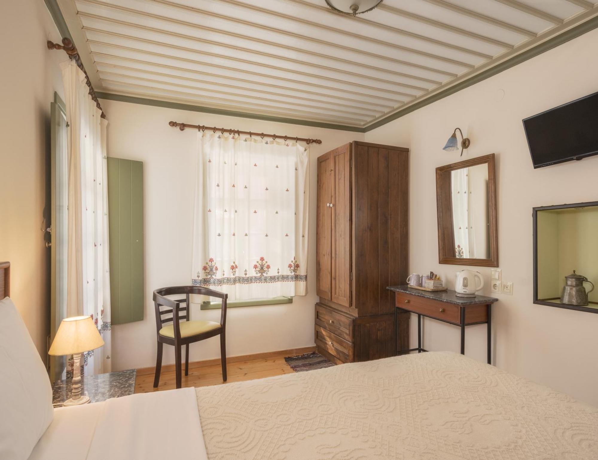 Ameliko Zagori Hotel Ano Pedina Quarto foto